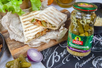 Шаурма с корнишонами по-французски по рецепту от Дяди Вани